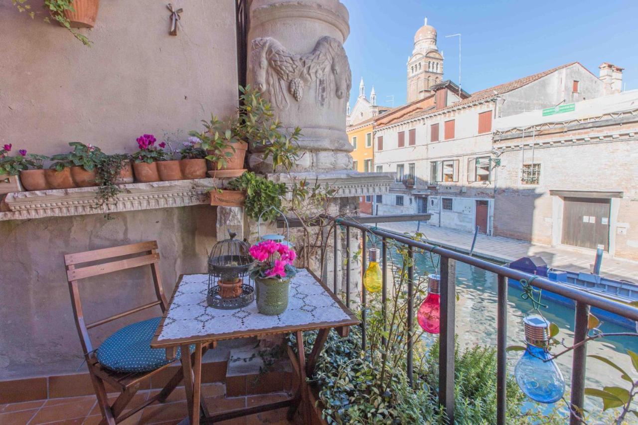 Ca Cammello Private Terrace And Canal View Venedik Dış mekan fotoğraf